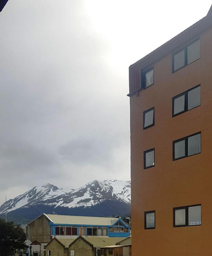 Hostal Malvinas Ushuaia Ngoại thất bức ảnh