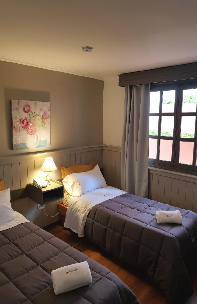 Hostal Malvinas Ushuaia Ngoại thất bức ảnh